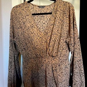 *NEVER WORN* Dot Pattern Surplice Top
